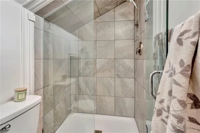 Additional image 35 of 240 PARKSIDE Dr