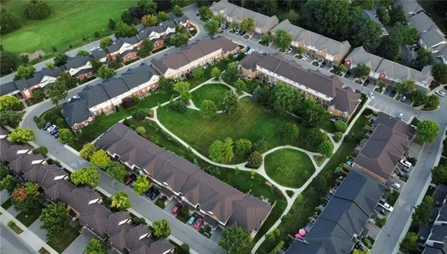 Additional image 38 of 100 BEDDOE Dr Unit 92