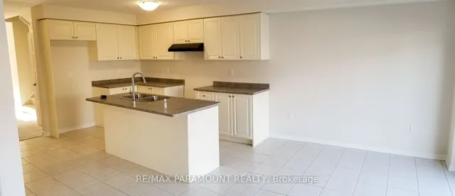 Additional image 3 of 31 July Ave