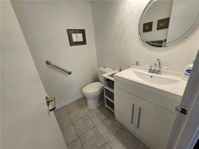 Additional image 24 of 1966 MAIN St Unit 504