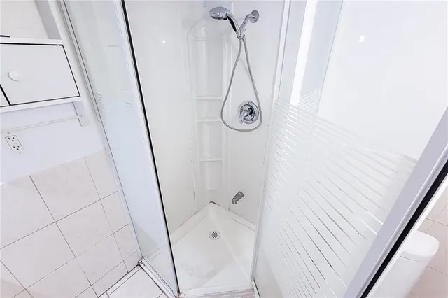 Additional image 31 of 56 ARTHUR Ave