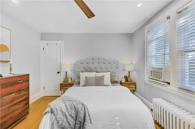 Additional image 28 of 74 HYDE PARK Ave