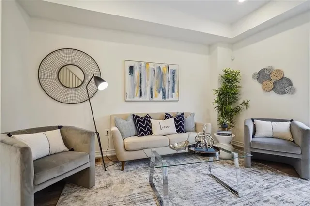 Additional image 5 of 527 SHAVER Rd Unit 16