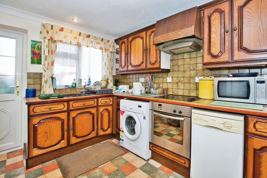 Additional image 6 of Welland Road, Yeovil