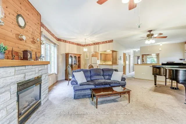 Additional image 9 of 192 SILVERBIRCH Blvd