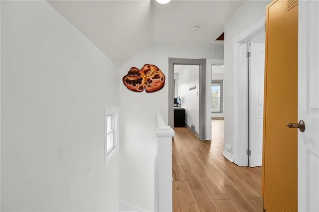 Additional image 20 of 109 BEACH Rd