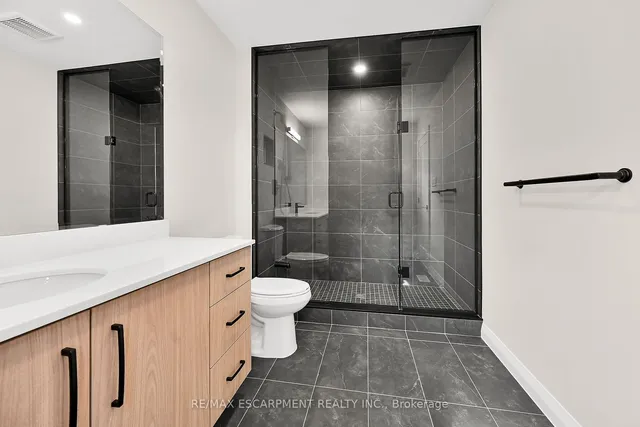 Additional image 28 of 35 Kingfisher Dr