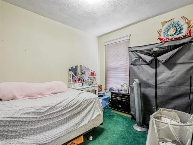 Additional image 19 of 34 Fairview Ave