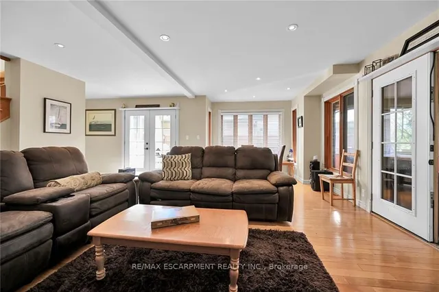 Additional image 14 of 78 Valleyview Dr