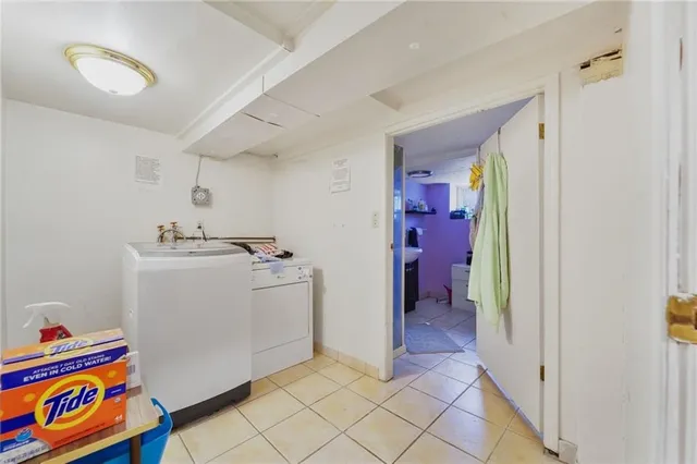 Additional image 26 of 105 WARD Ave