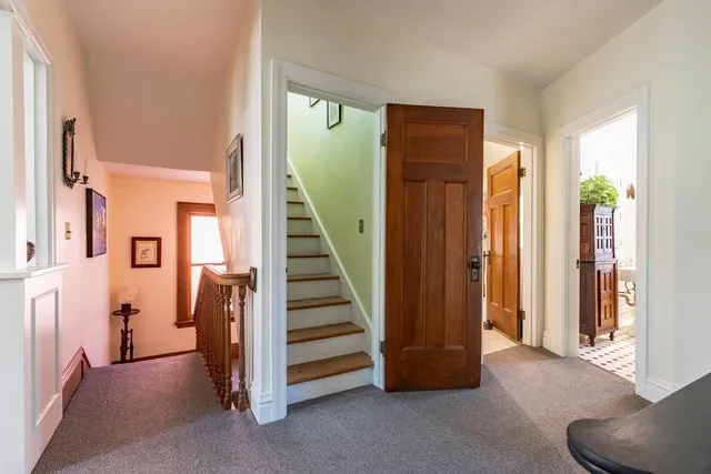 Additional image 27 of 80 STANLEY Ave