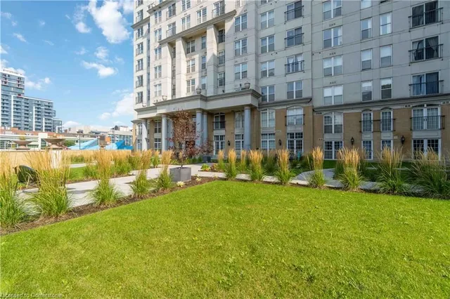 135 James St Unit 315