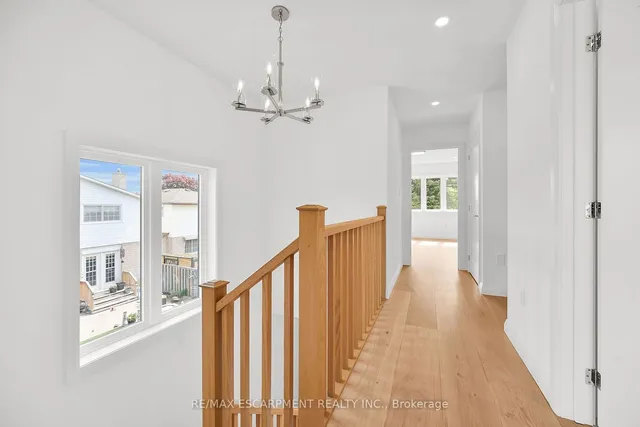 Additional image 36 of 35 Kingfisher Dr