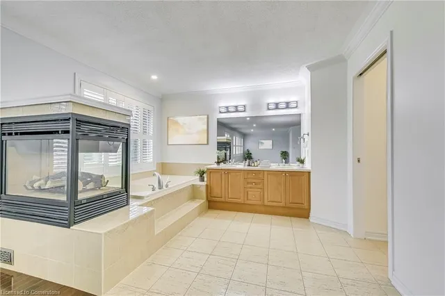 Additional image 17 of 8 Hackamore Crt