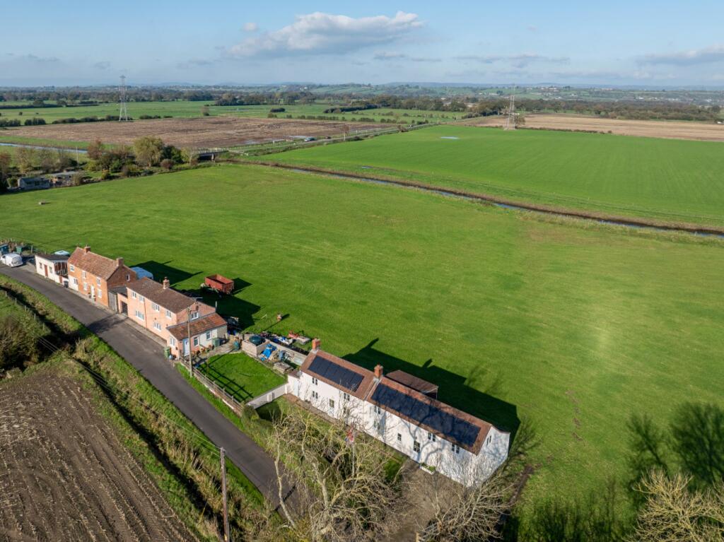 Additional image 18 of Meareway, Westhay between Wedmore and Glastonbury