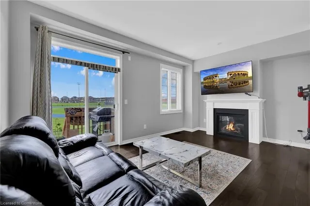 Additional image 6 of 38 Narbonne Cres