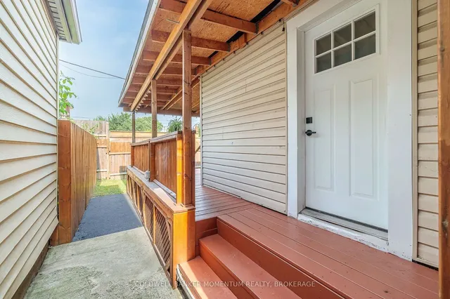 Additional image 28 of 147 Lottridge St