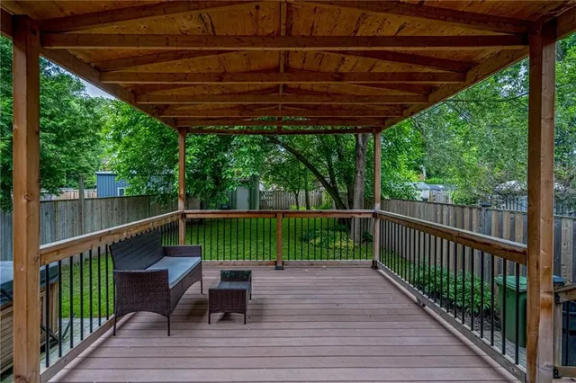 Additional image 36 of 90 BLAKE St