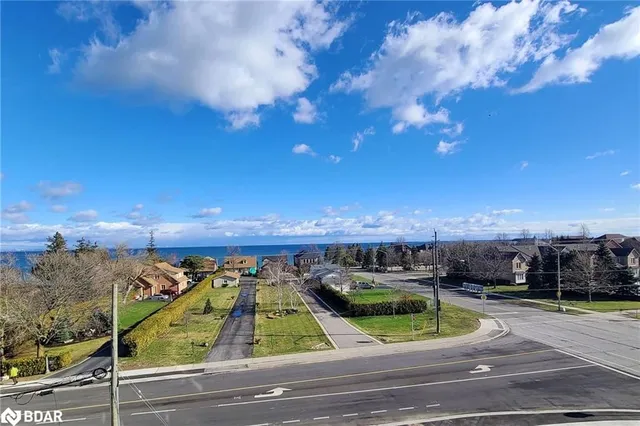 Additional image 21 of 600 North Service Road Unit 418