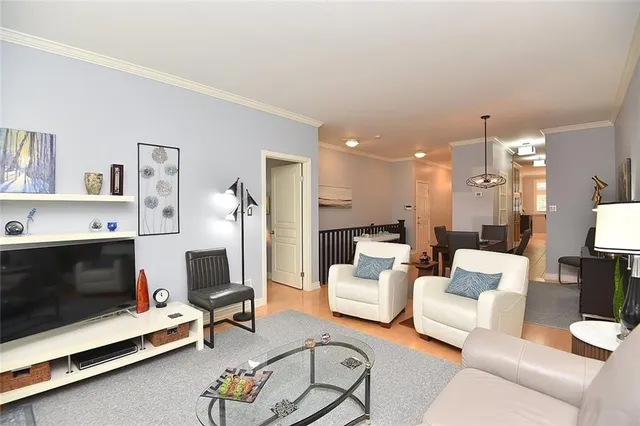 Additional image 6 of 8 CARMICHAEL Trail