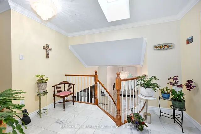 Additional image 16 of 7 Osgoode Crt