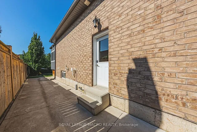 Additional image 27 of 1214 #8 Highway