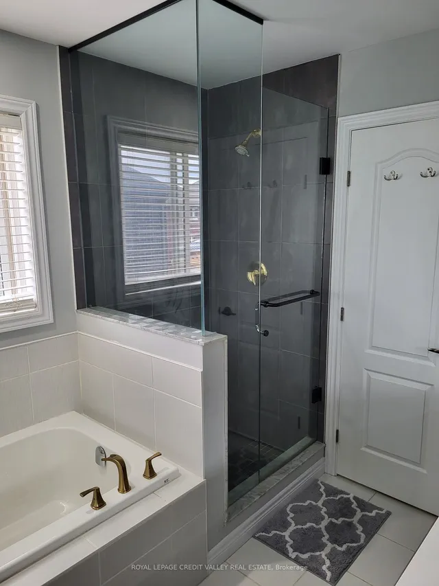 Additional image 14 of 50 Fairgrounds Dr