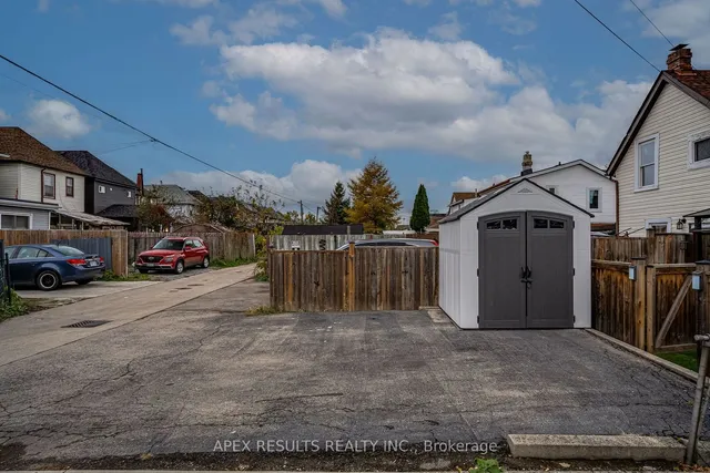 Additional image 26 of 52 Mayflower Ave