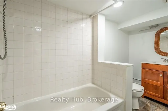 Additional image 40 of 182 HERKIMER St