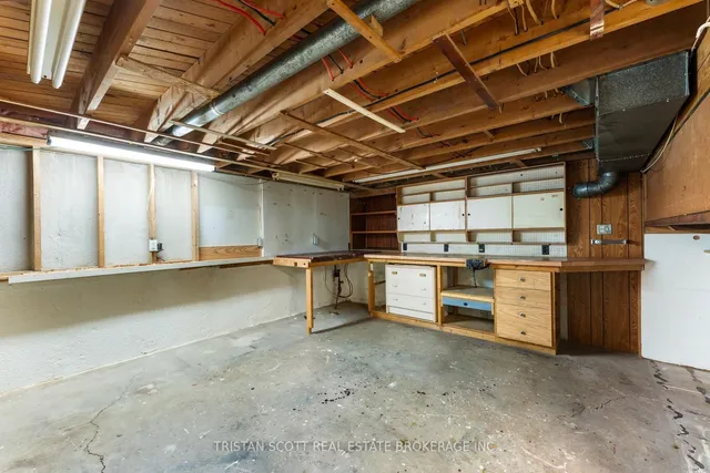 Additional image 23 of 79 Glen Castle Dr