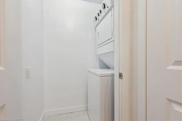 Additional image 21 of 450 Dundas St Unit 1001