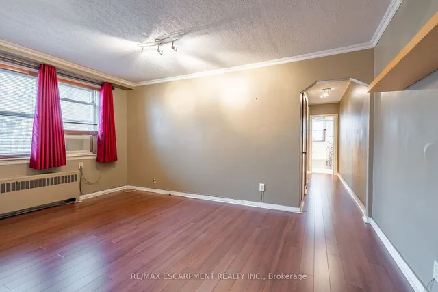 Additional image 6 of 4 ROBINSON St Unit 5