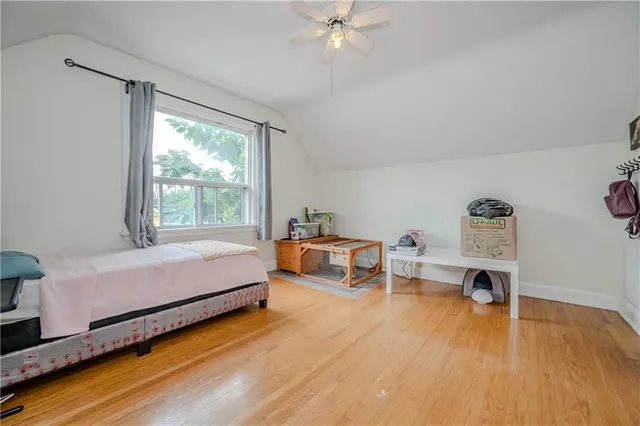 Additional image 17 of 1650 KING St