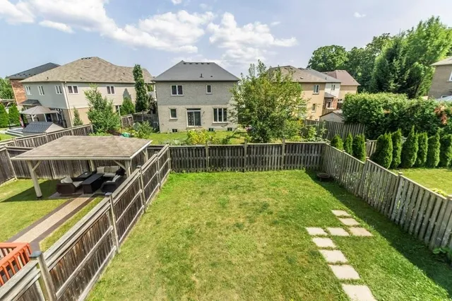 Additional image 28 of 16 NEWPORT Cres