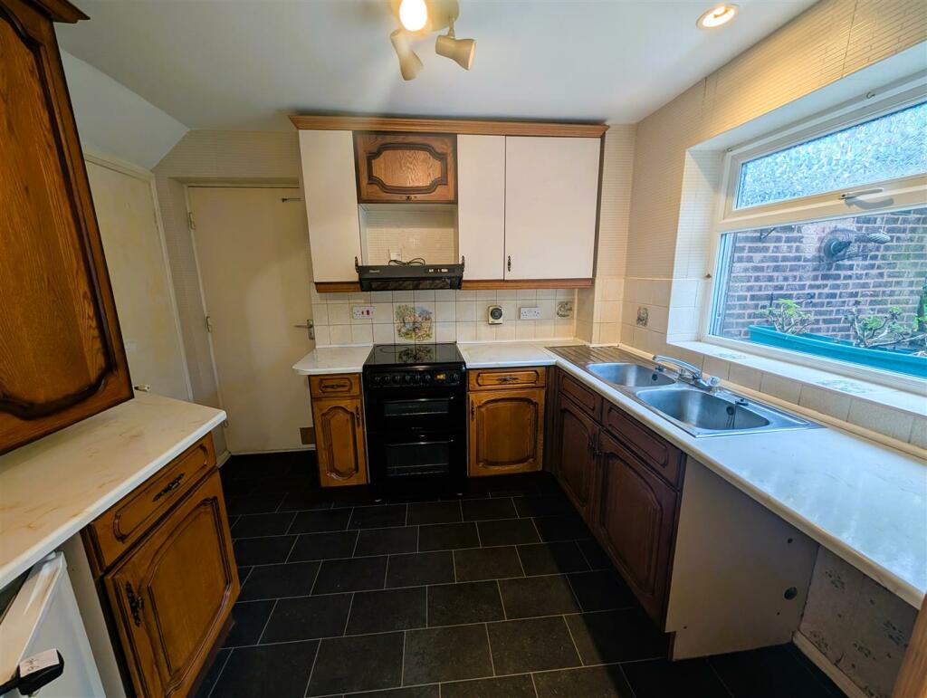 Additional image 16 of Strawberry Close, Tividale, Oldbury