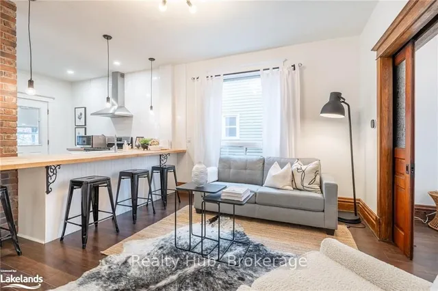 Additional image 9 of 162 AVONDALE St