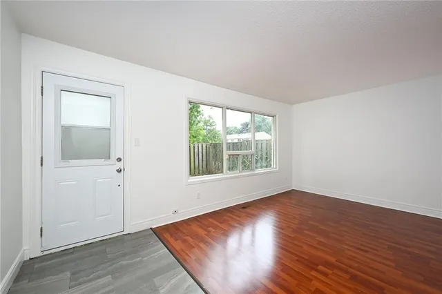 Additional image 15 of 250 SAN FRANCISCO Ave