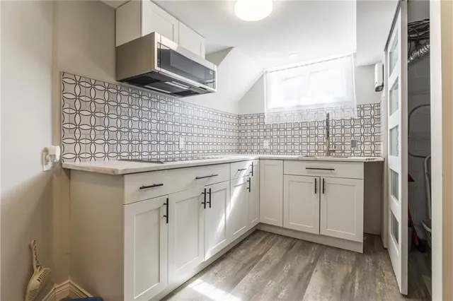 Additional image 35 of 317 GLENHOLME Ave