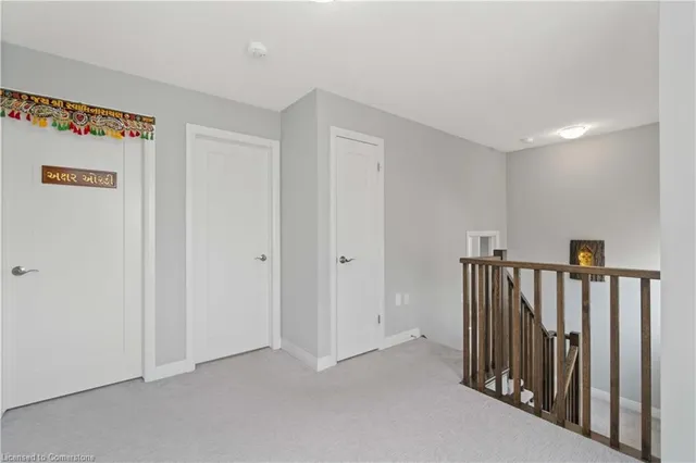 Additional image 33 of 126 Laguna Village Cres