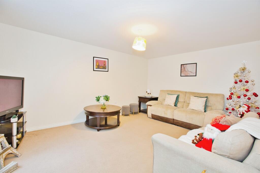 Primary image of Harbin Close, Yeovil