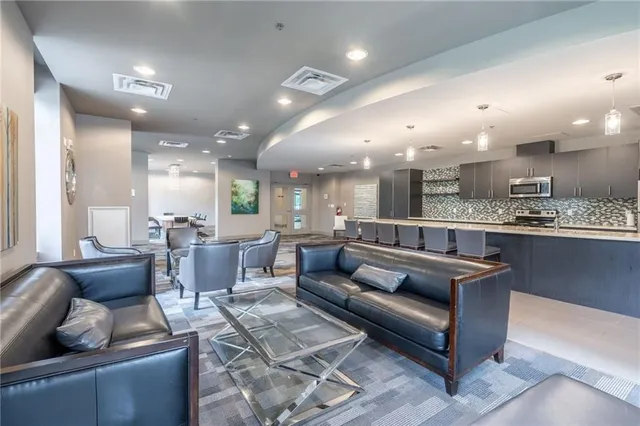 Additional image 29 of 90 CHARLTON Ave Unit 308