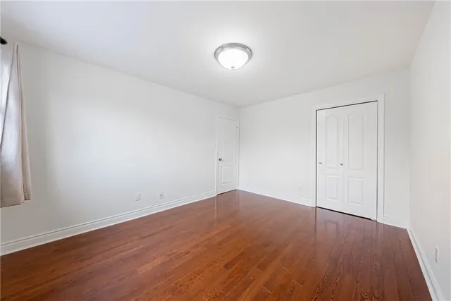 Additional image 39 of 494 DICENZO Dr