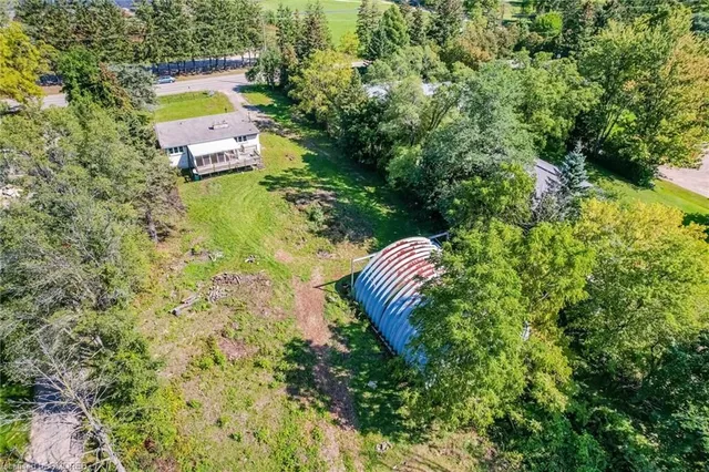 Additional image 8 of 623 Robson Rd