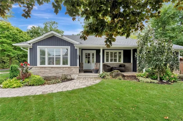 Additional image 3 of 240 PARKSIDE Dr