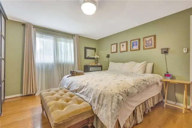 Additional image 16 of 65 MAPLE Dr