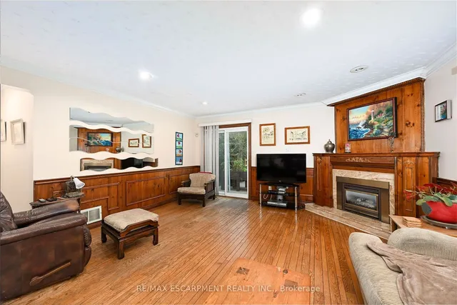 Additional image 22 of 7 Osgoode Crt