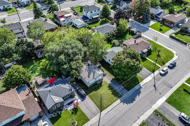 Additional image 19 of 35 DOROTHY St