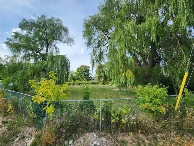 Additional image 13 of 559 Dundas St