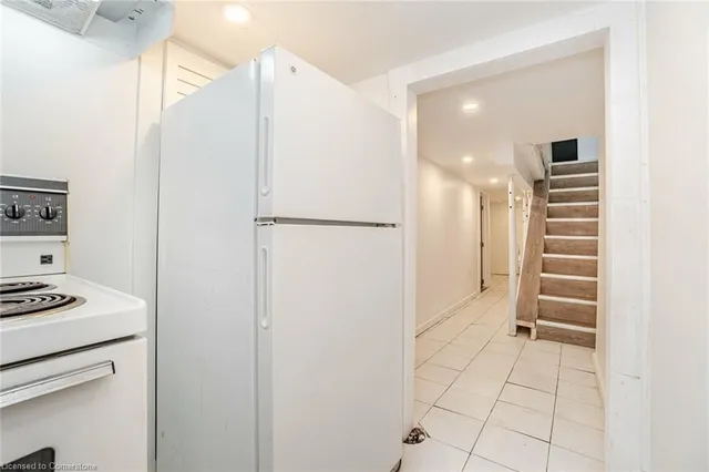 Additional image 40 of 683 Wilson St