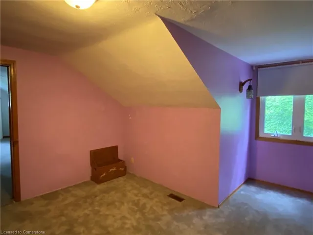 Additional image 37 of 714 Fiddlers Green Rd